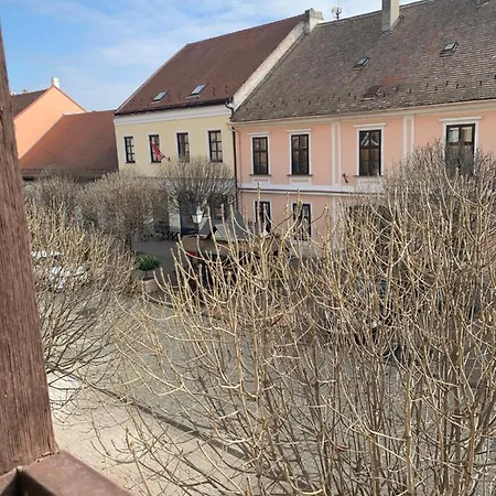 N-apartman * Mosonmagyaróvár