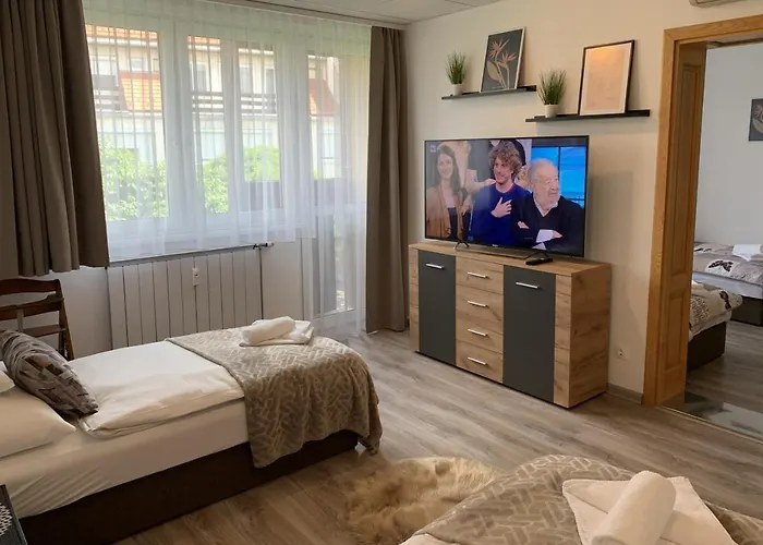 N-apartman דירה Mosonmagyaróvár